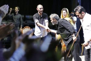 انتظاری که کارگردان‌ تیزر تبلیغاتی از بازیگران دارد!