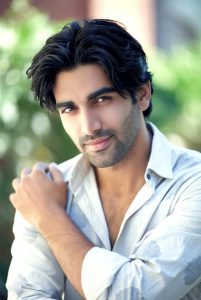 بررسی دقیق نکات درخشش در تست بازیگری