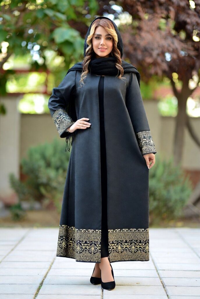 مدلینگ مانتو و نحوه کار در این حوزه 1 مدلینگ مانتو چیست و چه کاربردی دارد؟