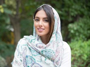 مدلینگ دختر ایرانی