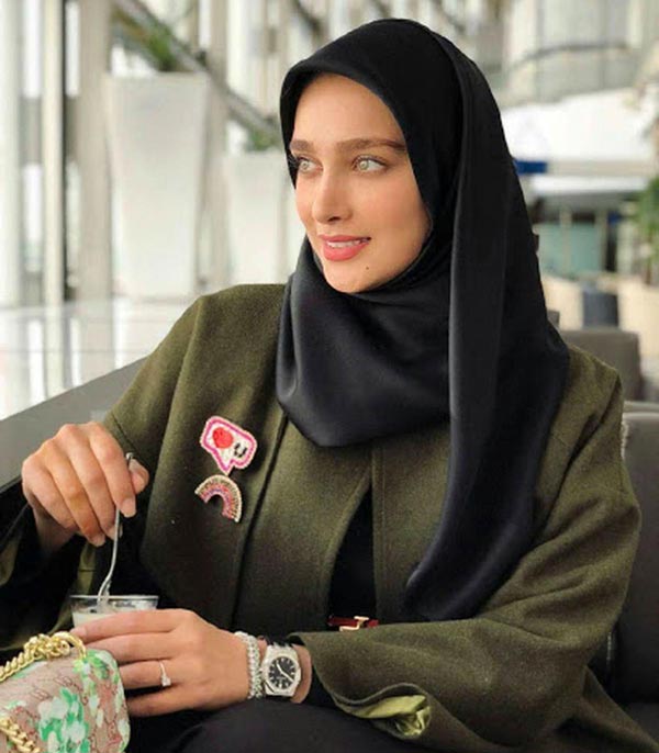 استخدام مدلینگ حجاب ایرانی