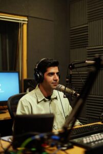 واقعیت استخدام گوینده در دنیای امروز