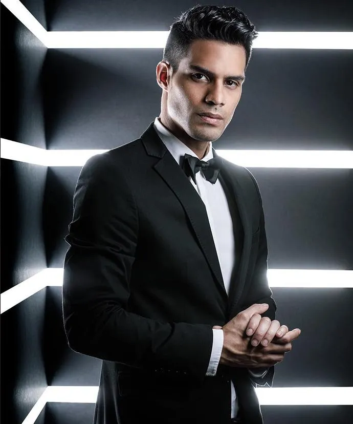 نمونه عکس مدل های مرد آژانس تبلیغاتی پرتو