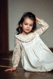 عوامل موثر بر درآمد مدلینگ کودک